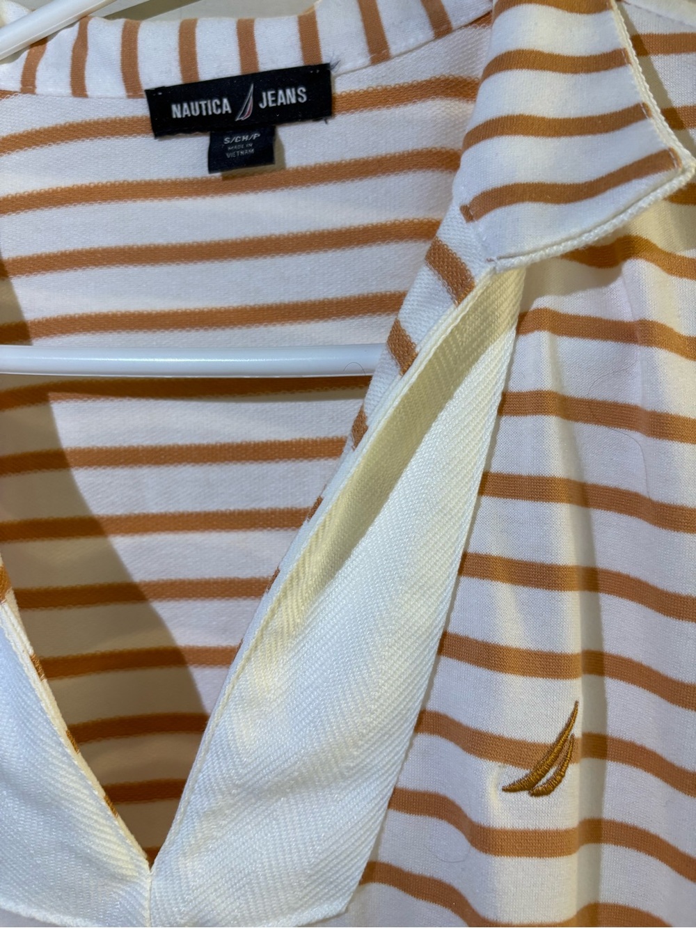 Sleeveless casual beach dress - Picture 2 of 3